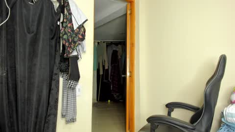 madison online show from 12/27/24, 11:53