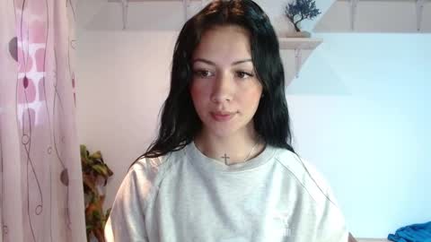 Snapshot of madisoncambel chatting on 12/09/24, 01:45 Madison Cambel online show from 12/09/24, 01:45