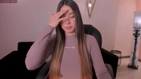 Snapshot of madisoncollinsx chatting on 01/17/26, 11:59 Maddi Collins online show from 01/17/26, 11:59