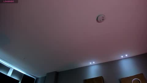 Snapshot of madisoncollinsx chatting on 02/20/26, 11:32 Maddi Collins online show from 02/20/26, 11:32