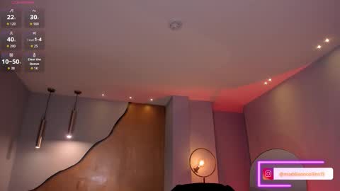 Snapshot of madisoncollinsx chatting on 02/22/26, 11:42 Maddi Collins online show from 02/22/26, 11:42