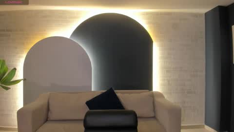 Snapshot of madisoncollinsx chatting on 03/08/26, 11:14 Maddi Collins online show from 03/08/26, 11:14