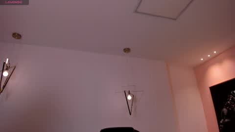 Snapshot of madisoncollinsx chatting on 03/20/26, 11:37 Maddi Collins online show from 03/20/26, 11:37