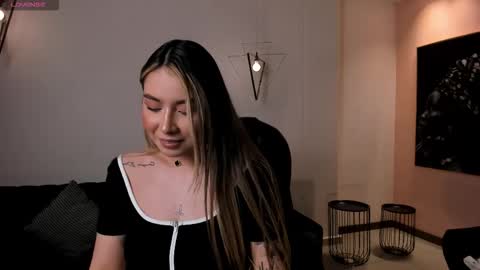 Snapshot of madisoncollinsx chatting on 03/21/26, 12:10 Maddi Collins online show from 03/21/26, 12:10