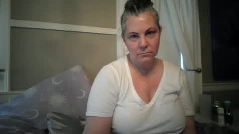 Snapshot of madisonfelicia chatting on 11/21/25, 07:34 Madison online show from 11/21/25, 07:34