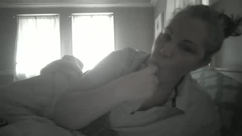 Snapshot of madisonfelicia chatting on 11/30/25, 02:54 Madison online show from 11/30/25, 02:54