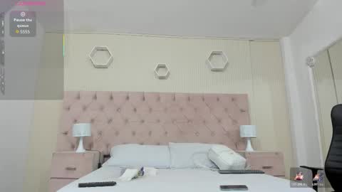 madison online show from 11/30/25, 01:04