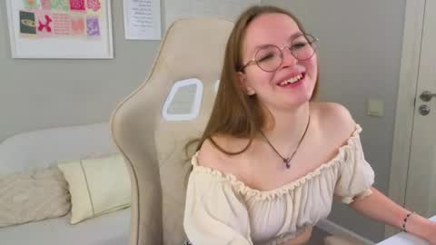 Maddy online show from 04/22/26, 05:21