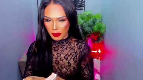 Snapshot of madisonwill_ chatting on 12/02/25, 03:34 MADISONWILL online show from 12/02/25, 03:34