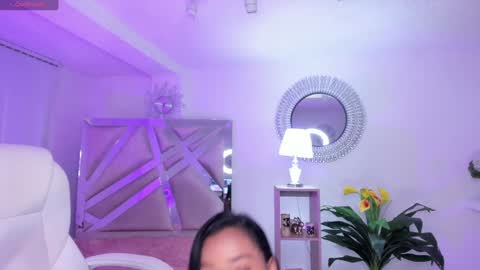 Snapshot of madisson_davon chatting on 12/18/24, 05:31 Madisson Davon online show from 12/18/24, 05:31