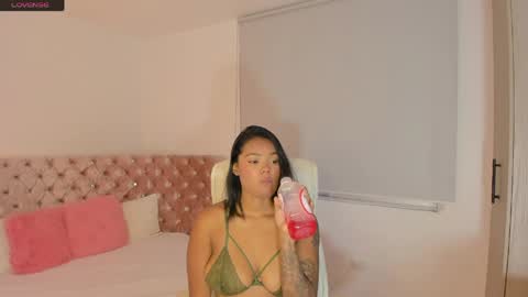 Snapshot of madisson_davon chatting on 04/30/26, 11:09 Madisson Davon online show from 04/30/26, 11:09