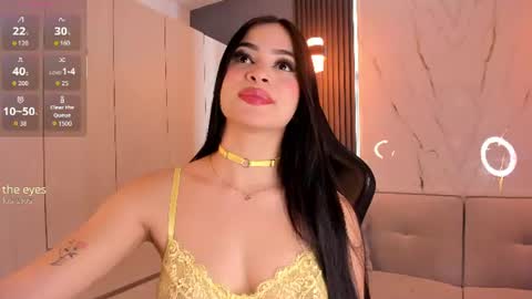 Snapshot of madisson_foxxx_ chatting on 06/21/26, 04:53 Madi Fox online show from 06/21/26, 04:53
