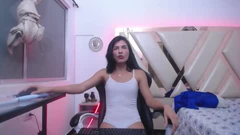 Snapshot of madisson_jones18 chatting on 03/26/26, 11:38 madisson_jones18 online show from 03/26/26, 11:38