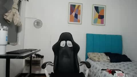 madisson_jones18 online show from 06/16/26, 06:10