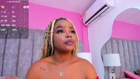 Snapshot of madissonlopez chatting on 01/19/25, 09:44 Madisson Lopez online show from 01/19/25, 09:44