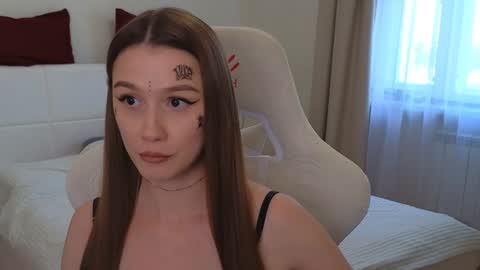 Snapshot of madissson chatting on 01/21/25, 11:56 Madi Soon online show from 01/21/25, 11:56