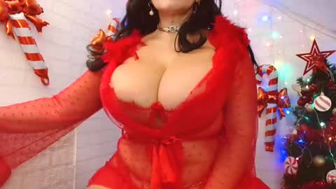 Leena online show from 12/20/24, 10:11