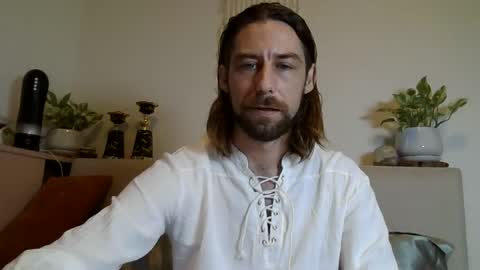 Mat online show from 10/31/25, 03:02