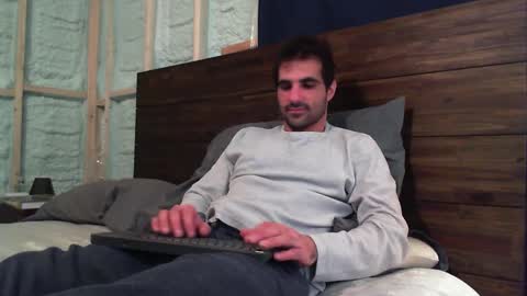 Guigui online show from 01/27/25, 11:43