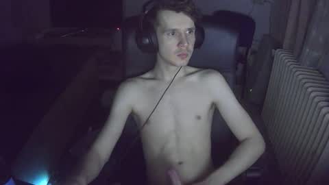 Snapshot of madnessss1215 chatting on 02/26/26, 06:07 madnessss1215 online show from 02/26/26, 06:07