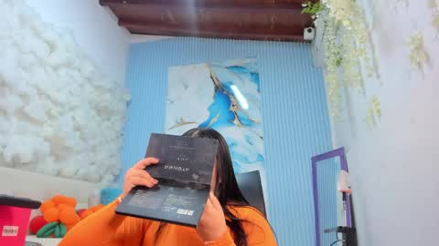 Madoka online show from 04/16/26, 12:06