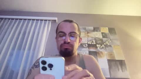 Snapshot of madrigal83 chatting on 04/20/26, 03:53 Mad88 online show from 04/20/26, 03:53