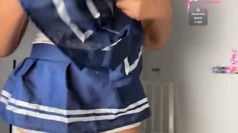 Maddie online show from 10/17/25, 08:11