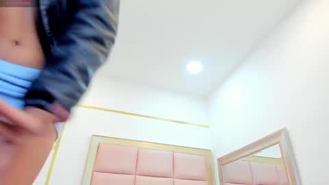 Snapshot of mady_edwards chatting on 03/08/25, 03:50 Mady online show from 03/08/25, 03:50