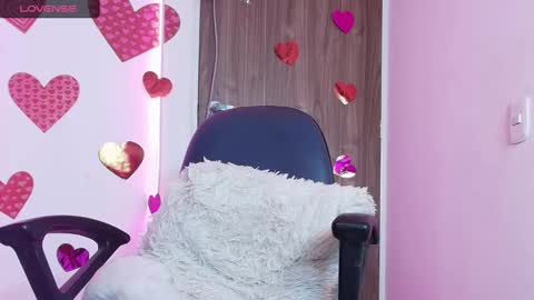 mady  online show from 02/25/25, 07:20