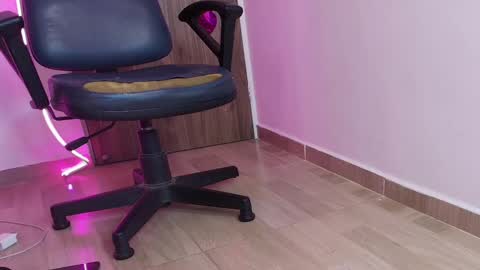 mady  online show from 03/02/25, 06:37