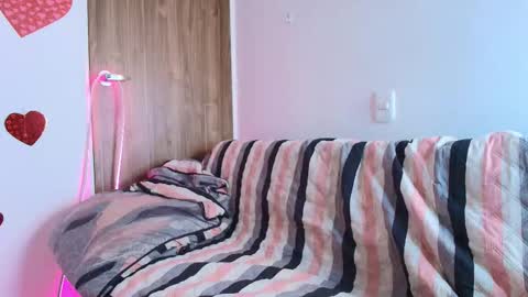 mady  online show from 02/05/26, 04:28