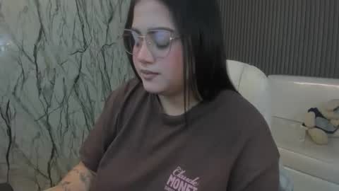 Snapshot of mady_muse chatting on 02/20/26, 03:36 MADY online show from 02/20/26, 03:36