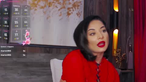 Snapshot of madyluxx chatting on 01/14/25, 11:05 MadyLuxx online show from 01/14/25, 11:05