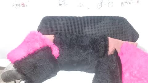 Snapshot of madysonthaylor chatting on 10/03/25, 06:21 Mady online show from 10/03/25, 06:21