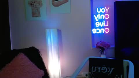 madyy_star online show from 06/03/26, 08:47