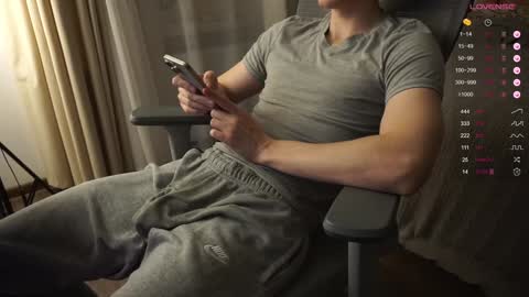 Mike XMaestro 3369 online show from 02/08/25, 07:27