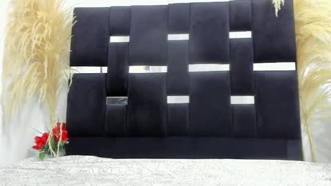 Sara Corrales  online show from 10/07/25, 11:29