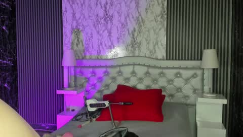 Mae online show from 01/03/25, 03:16