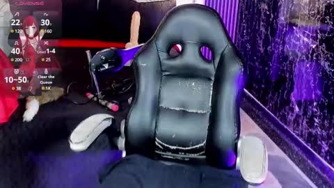 Mae online show from 02/15/25, 03:52