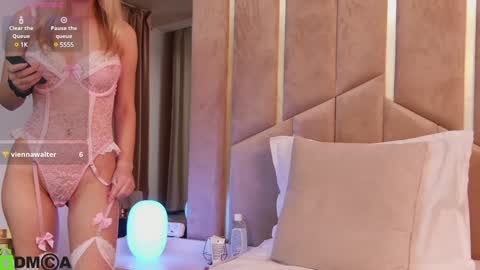 Snapshot of maevedream chatting on 02/07/25, 07:17 M. online show from 02/07/25, 07:17