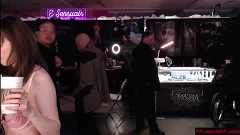 Snapshot of maevemads chatting on 02/02/25, 01:45 Meaves online show from 02/02/25, 01:45