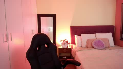 Snapshot of mafer_meow chatting on 04/29/26, 04:44 Mafer Flor online show from 04/29/26, 04:44