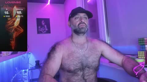 Magabear online show from 09/25/25, 09:18