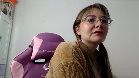 Snapshot of magalyrosy chatting on 10/22/25, 10:26 Magaly online show from 10/22/25, 10:26