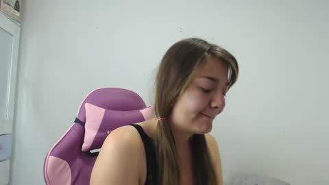 Snapshot of magalyrosy chatting on 10/23/25, 10:03 Magaly online show from 10/23/25, 10:03