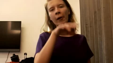 Margaret online show from 11/29/25, 06:33