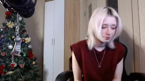 Sophia online show from 01/12/26, 04:45