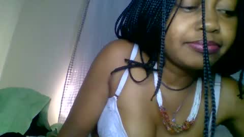 Snapshot of magdalinemus chatting on 09/08/25, 02:27 magdalinemus online show from 09/08/25, 02:27