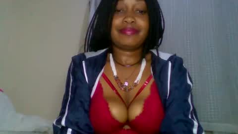 Snapshot of magdalinemus chatting on 09/15/25, 03:45 magdalinemus online show from 09/15/25, 03:45