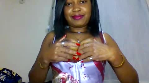 Snapshot of magdalinemus chatting on 10/14/25, 06:42 magdalinemus online show from 10/14/25, 06:42